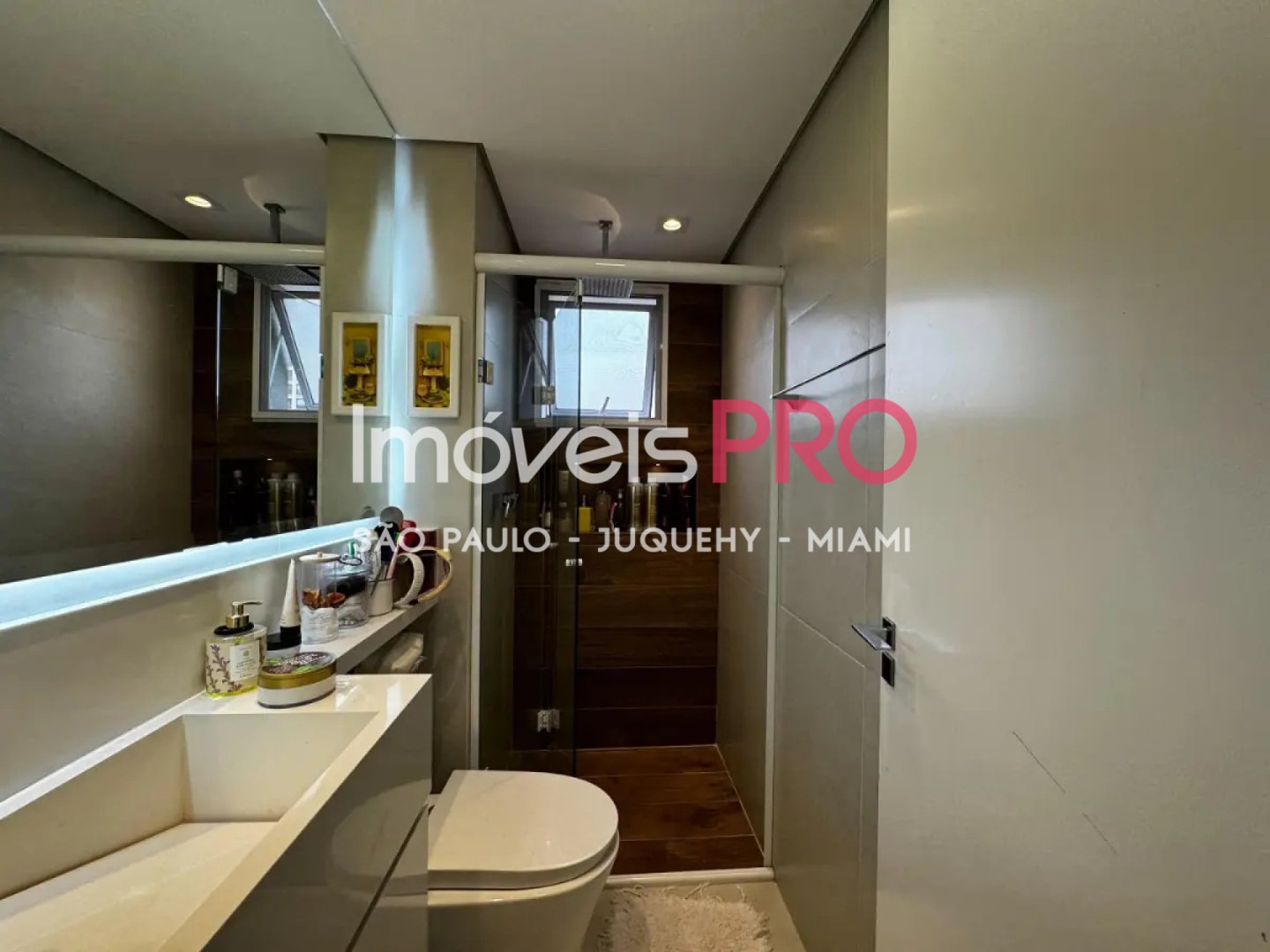 Foto :: https://assets.imoveispro.com.br/thumb/IP40882/apartamento-venda-bosque-da-saude_IP40882_11_1920x1080.jpg?