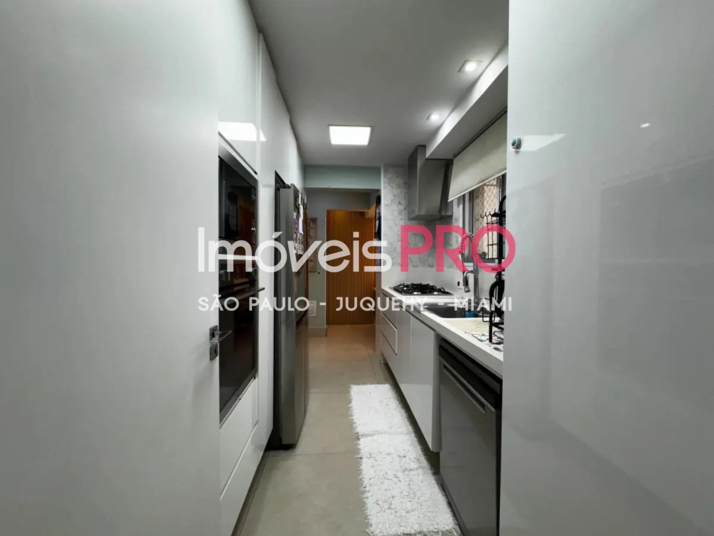 Foto :: https://assets.imoveispro.com.br/thumb/IP40882/apartamento-venda-bosque-da-saude_IP40882_17_1920x1080.jpg?