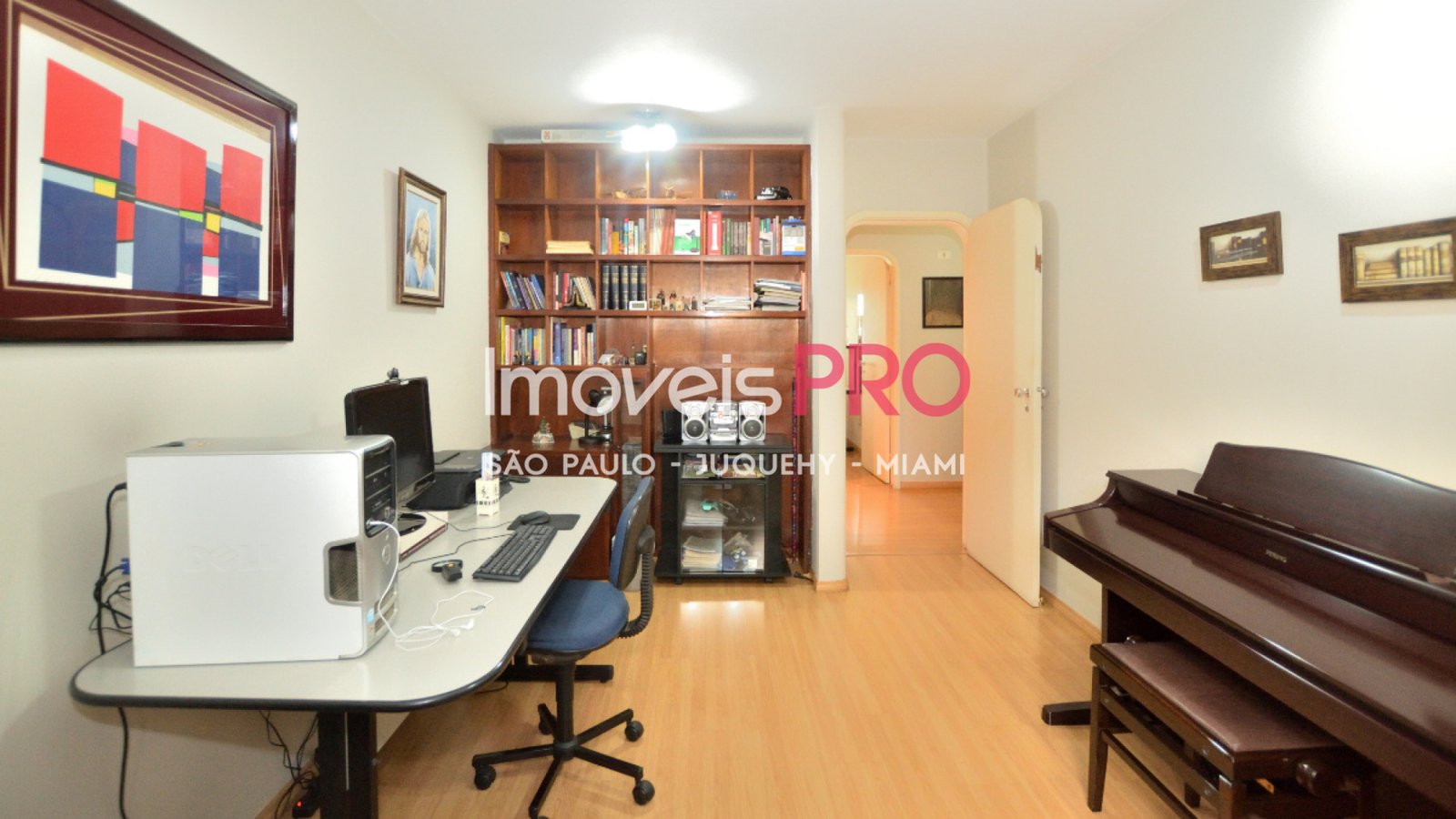 Foto :: IP40909