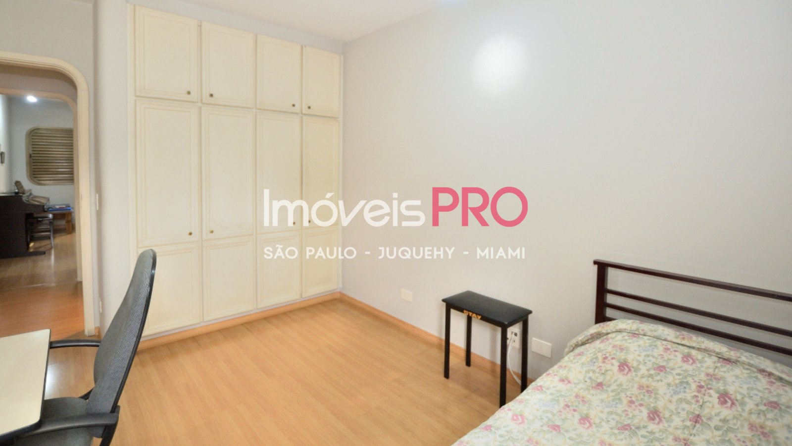 Foto :: IP40909