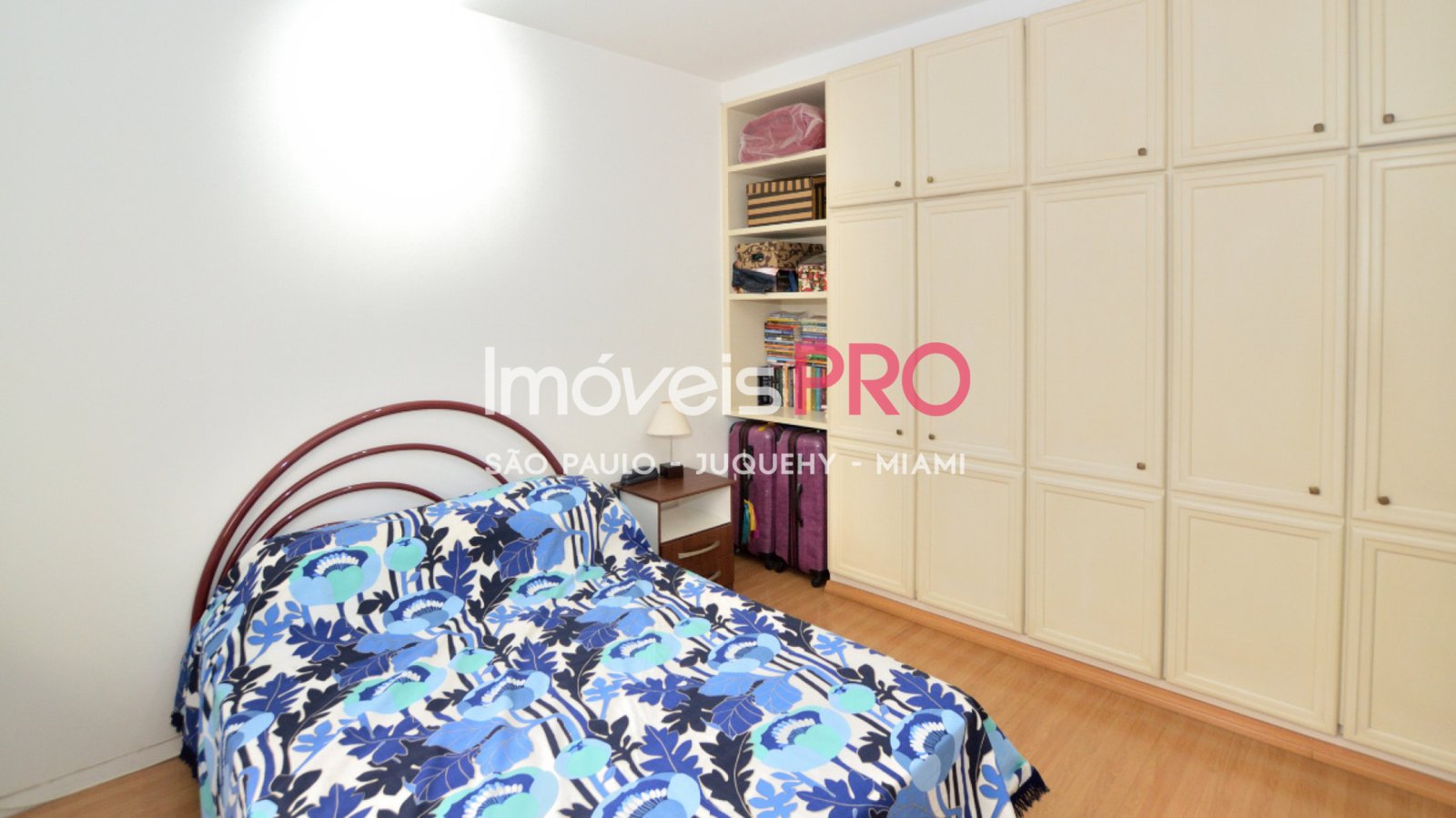 Foto :: https://assets.imoveispro.com.br/thumb/IP40909/apartamento-venda-chacara-itaim_IP40909_41_1920x1080.jpg?