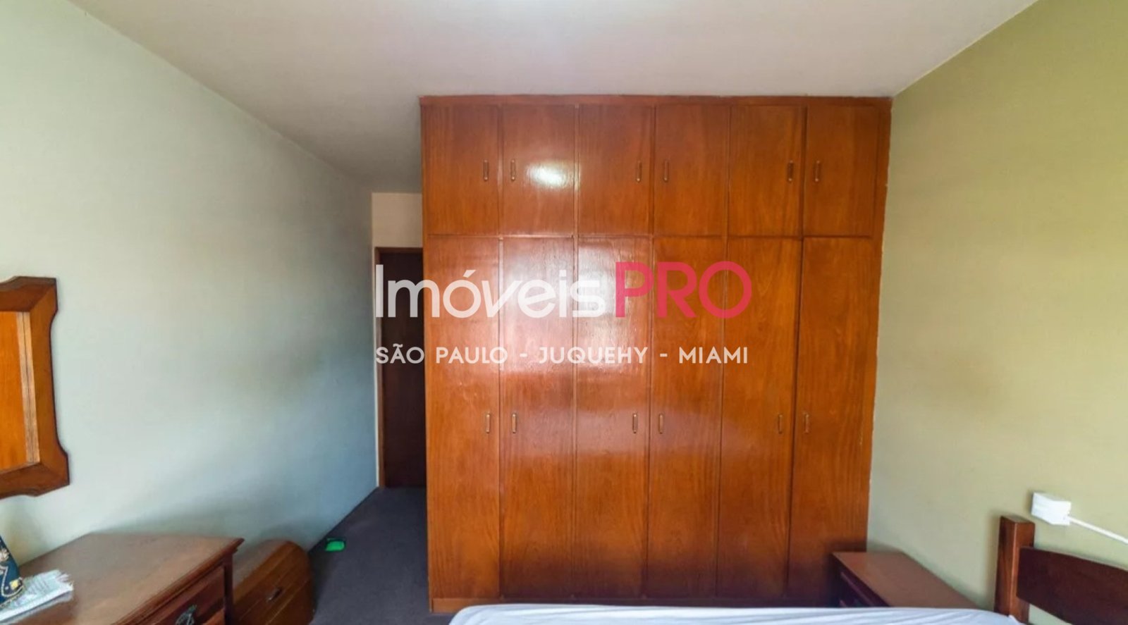 Foto :: IP40910