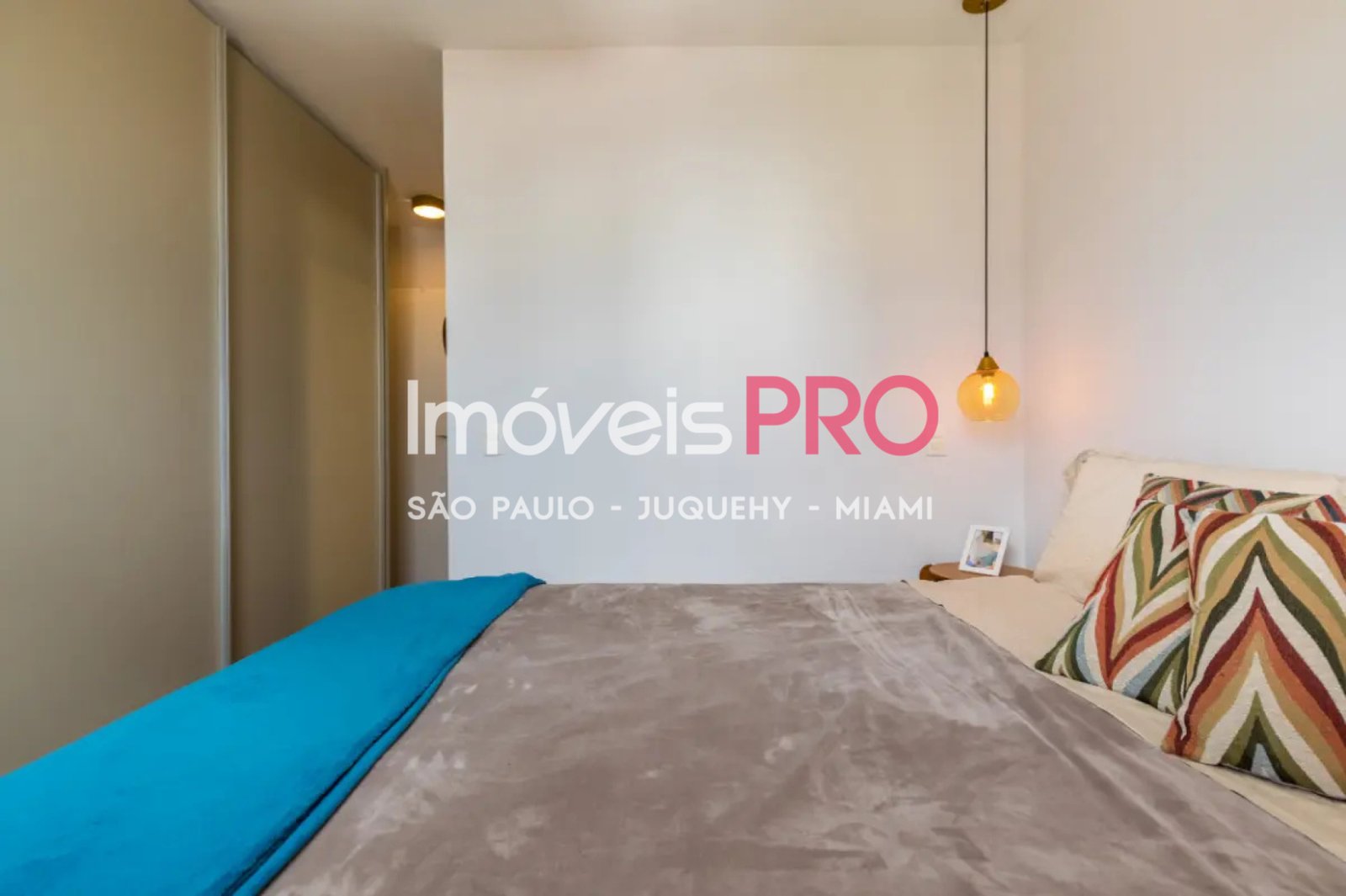 Foto :: https://assets.imoveispro.com.br/thumb/IP40911/apartamento-venda-vila-mariana_IP40911_17_1920x1080.jpg?