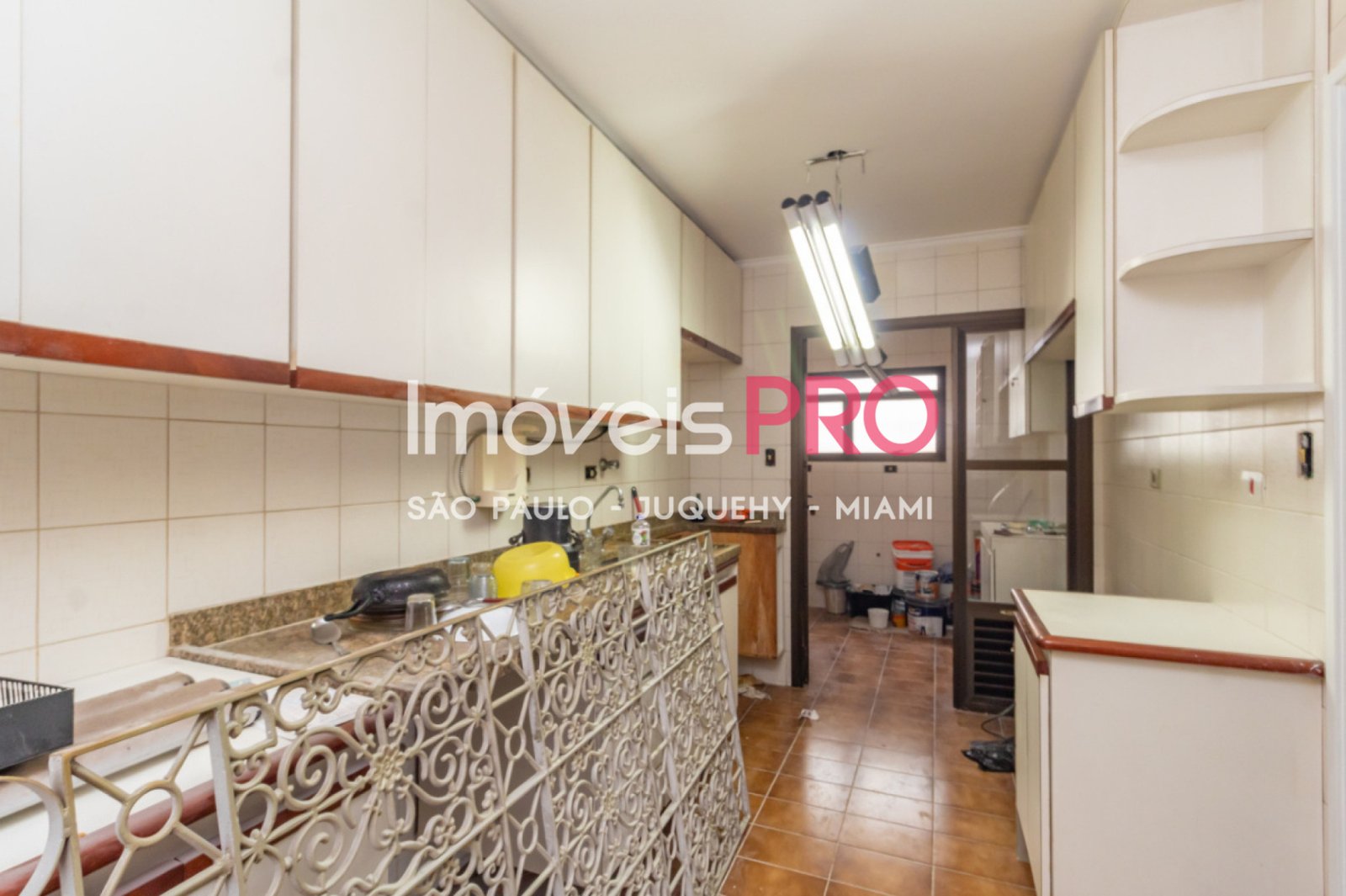 Foto :: https://assets.imoveispro.com.br/thumb/IP40923/apartamento-venda-moema-indios_IP40923_17_1920x1080.jpg?