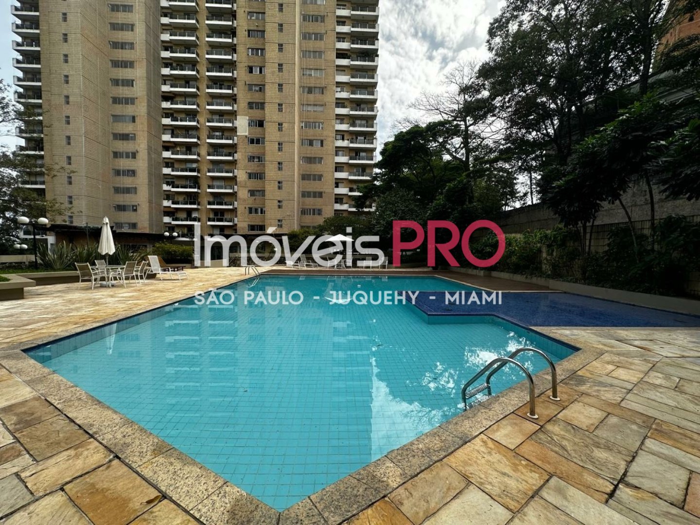 Foto :: IP40934