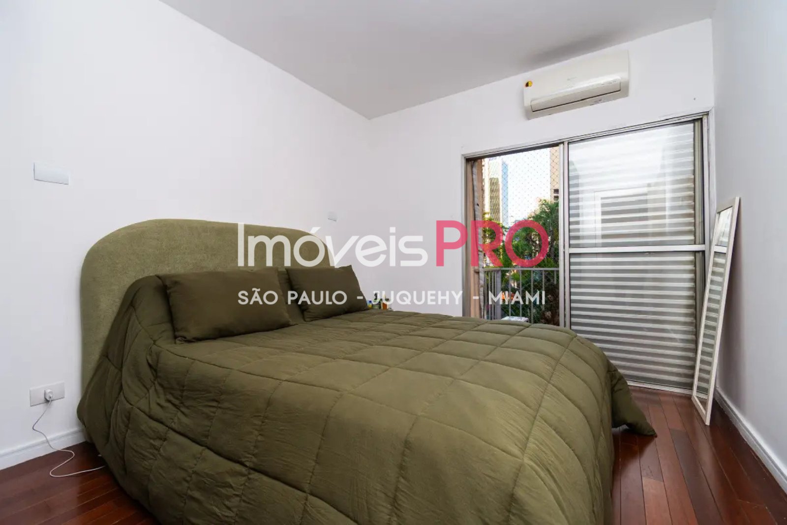 Apartamento para Vender, Vila Olímpia | Cód: IP40990 — 