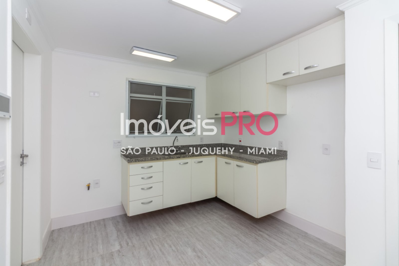 Condomínio para Vender, Jardim Cordeiro | Cód: IP41156 — 