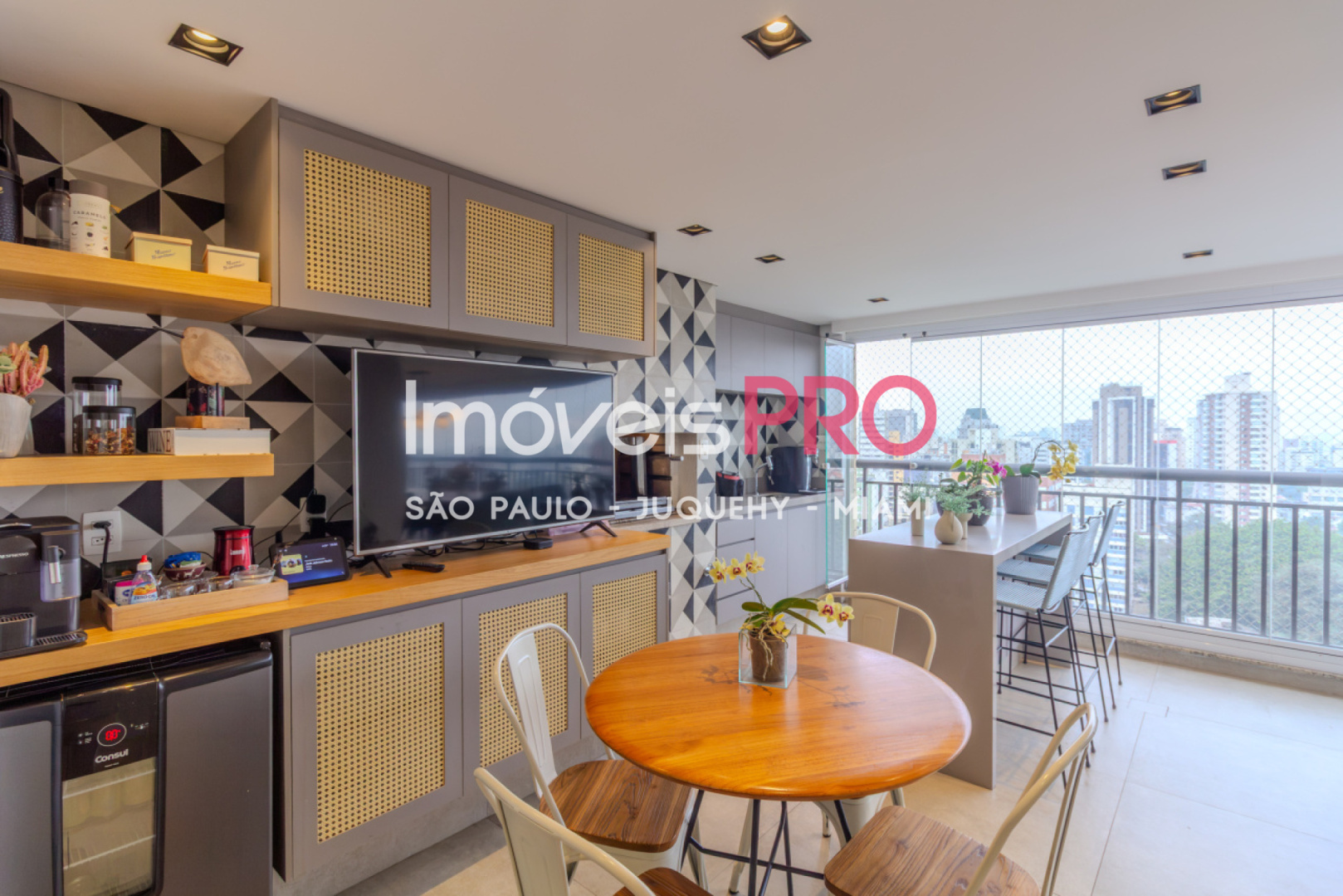 Apartamento de 3 quartos, 178 m², à venda em Vila Mariana — foto 2 de 42