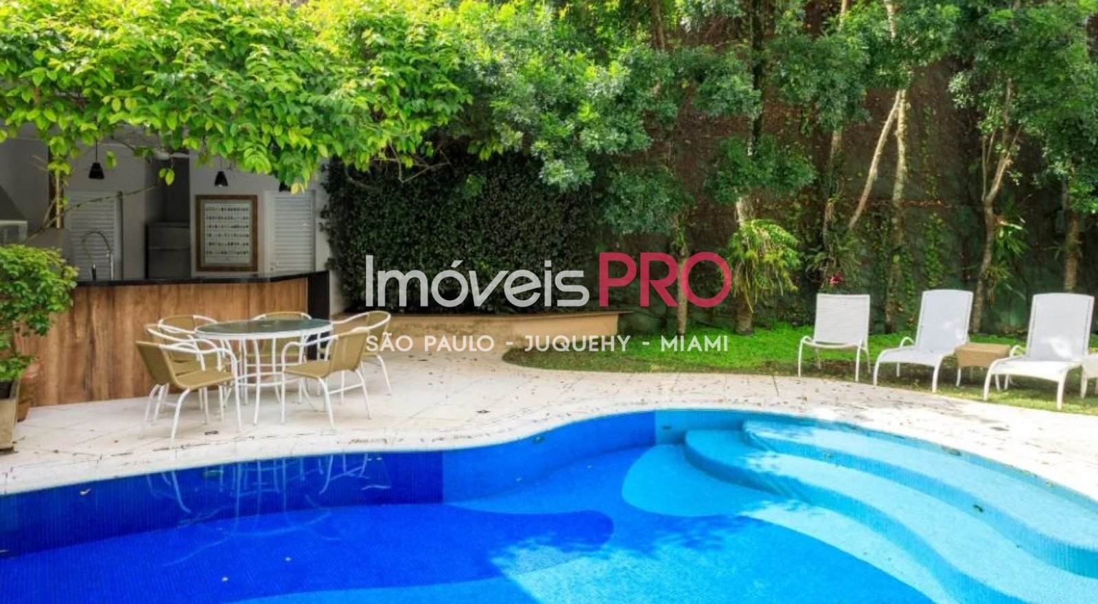 Condomínio de 5 quartos, 920 m², à venda em Jardim Panorama — foto 2