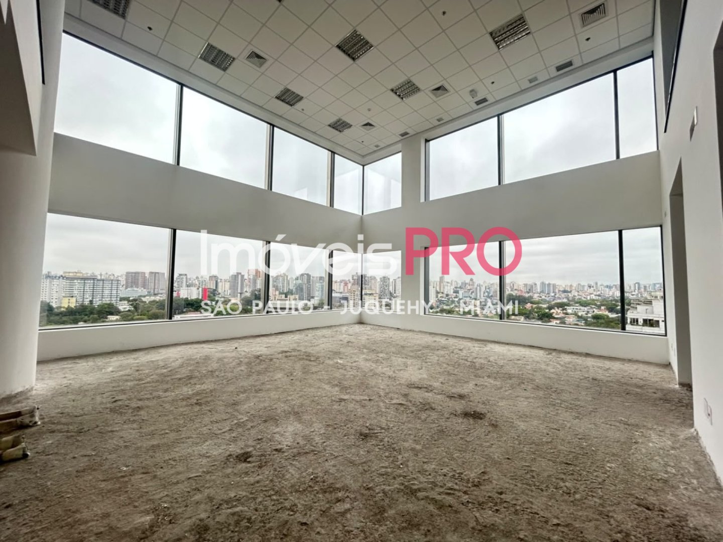Conj. Comercial, 301 m², para alugar em Moema — foto 2