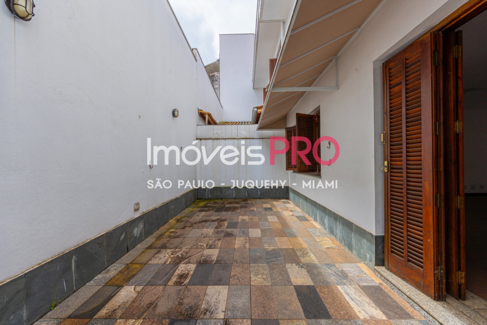 Condomínio de 4 quartos, 200 m², para alugar em Indianópolis — foto 4