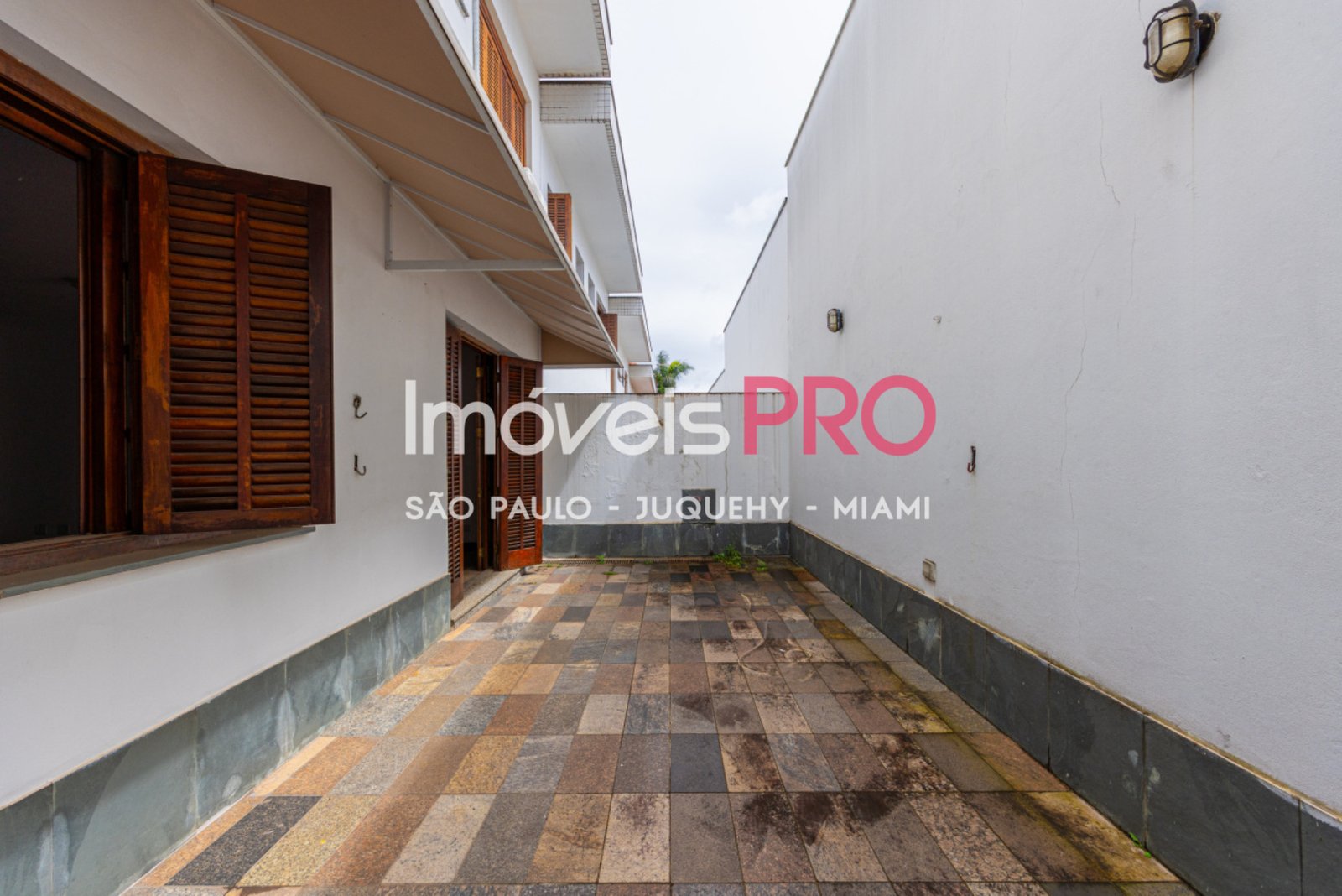 Condomínio de 4 quartos, 200 m², para alugar em Indianópolis — foto 6