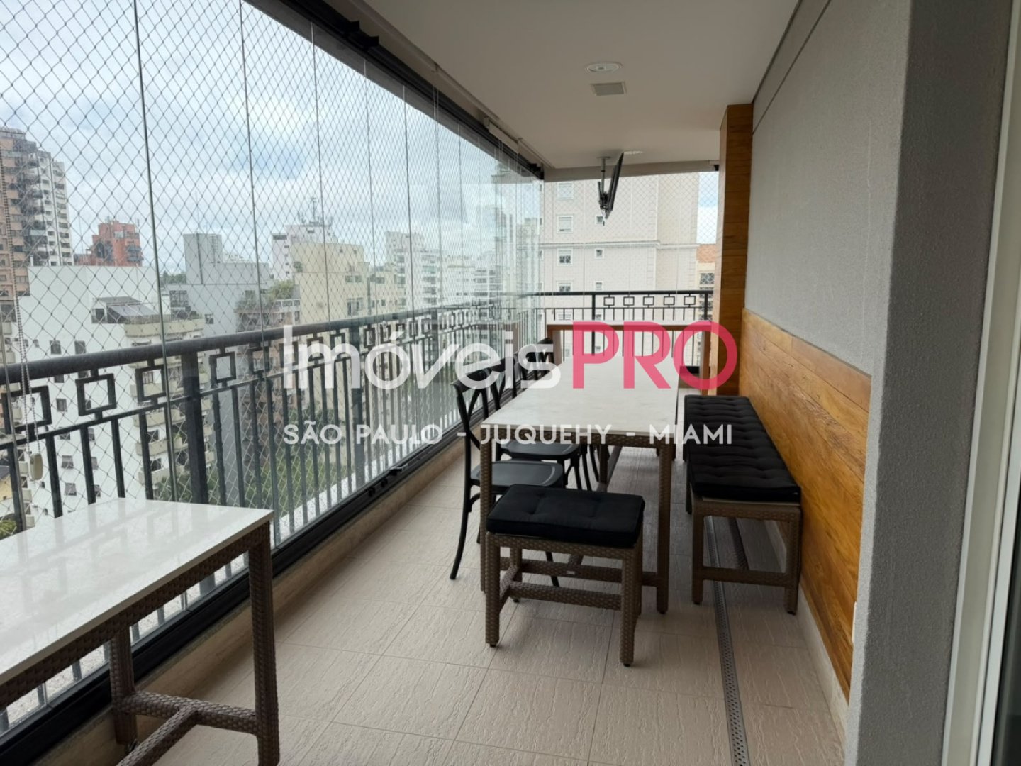 Apartamento de 4 quartos, 316 m², para alugar em Moema Índios — foto 2