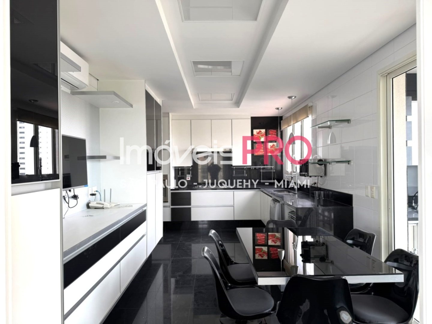 Apartamento de 4 quartos, 316 m², para alugar em Moema Índios — foto 7