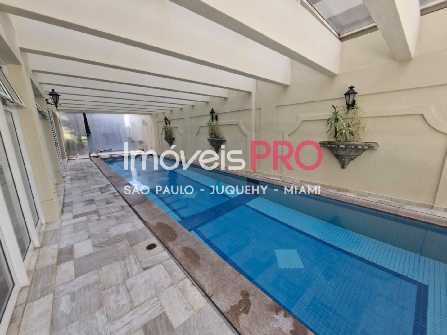 Apartamento de 3 quartos, 212 m², para alugar em Vila Nova Conceição — foto 2