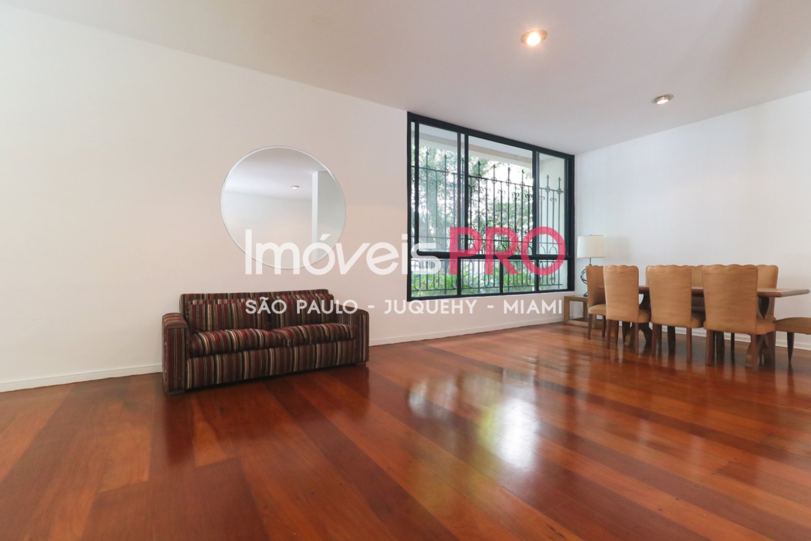 Apartamento de 3 quartos, 141 m², à venda em Vila Nova Conceição, R$ 3,8 mi — foto 2 de 3