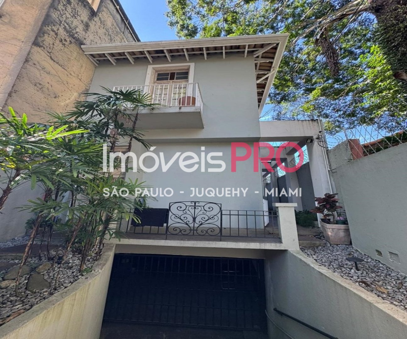 Casa de 3 quartos, 220 m², para alugar em Jardim Paulistano — foto 1 de 12