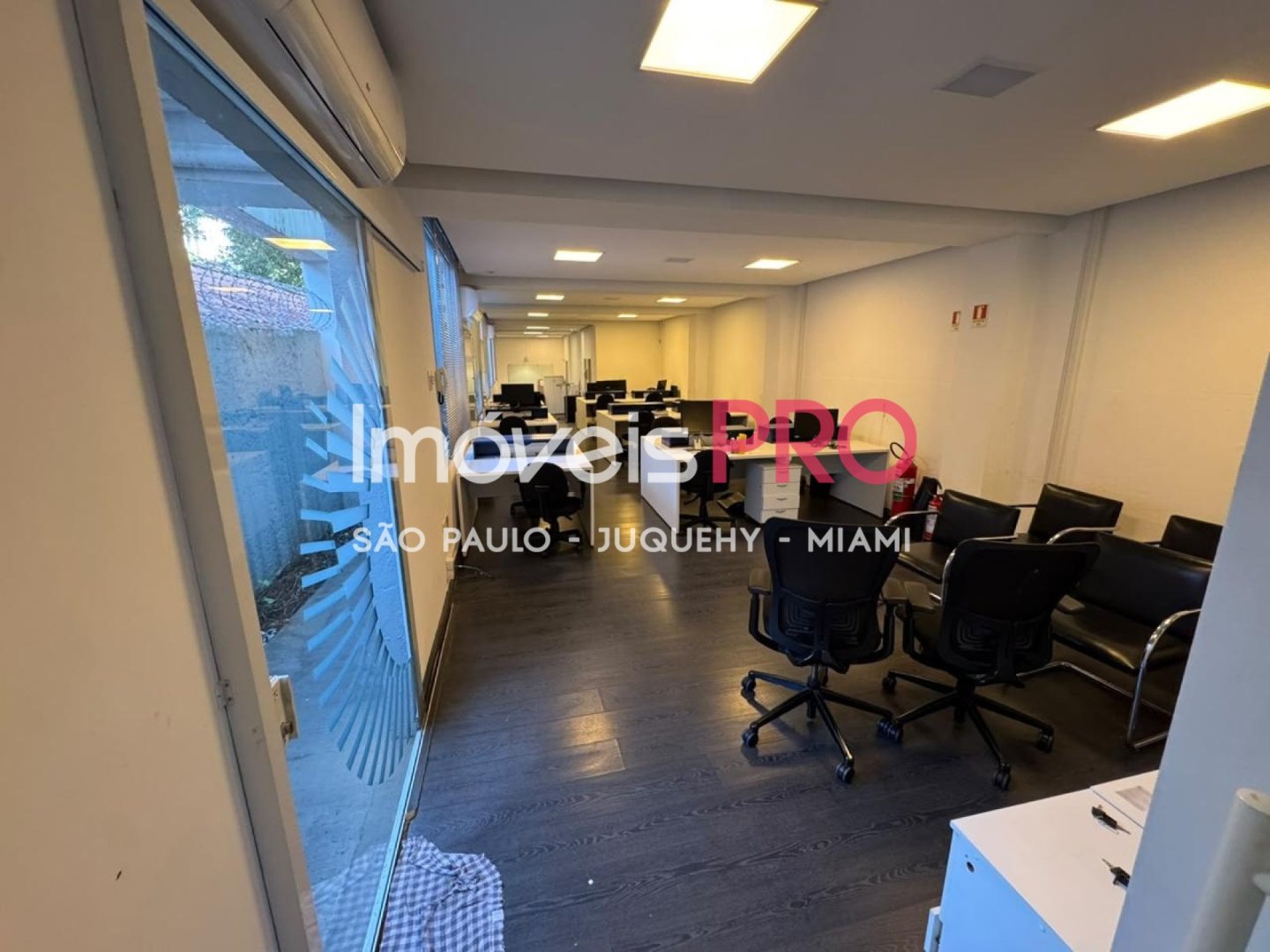 Casa de 3 quartos, 220 m², para alugar em Jardim Paulistano — foto 4 de 12