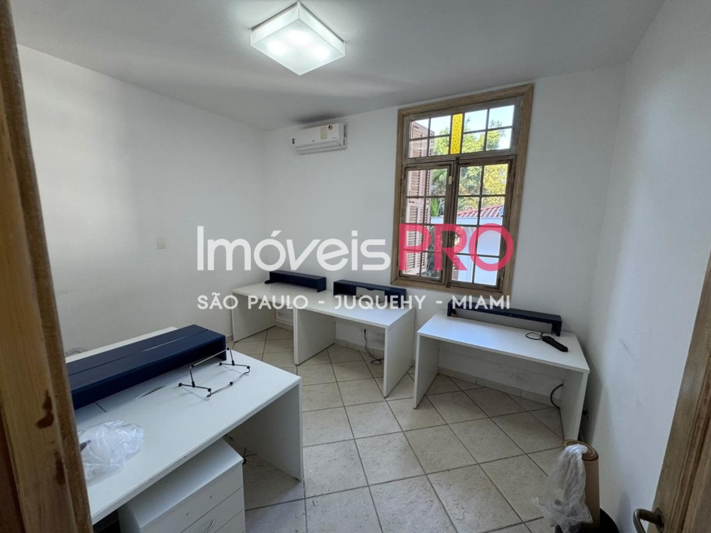 Casa de 3 quartos, 220 m², para alugar em Jardim Paulistano — foto 5 de 12