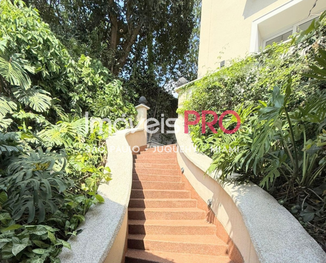 Casa de 4 quartos, 520 m², à venda em Pacaembu — foto 13 de 36