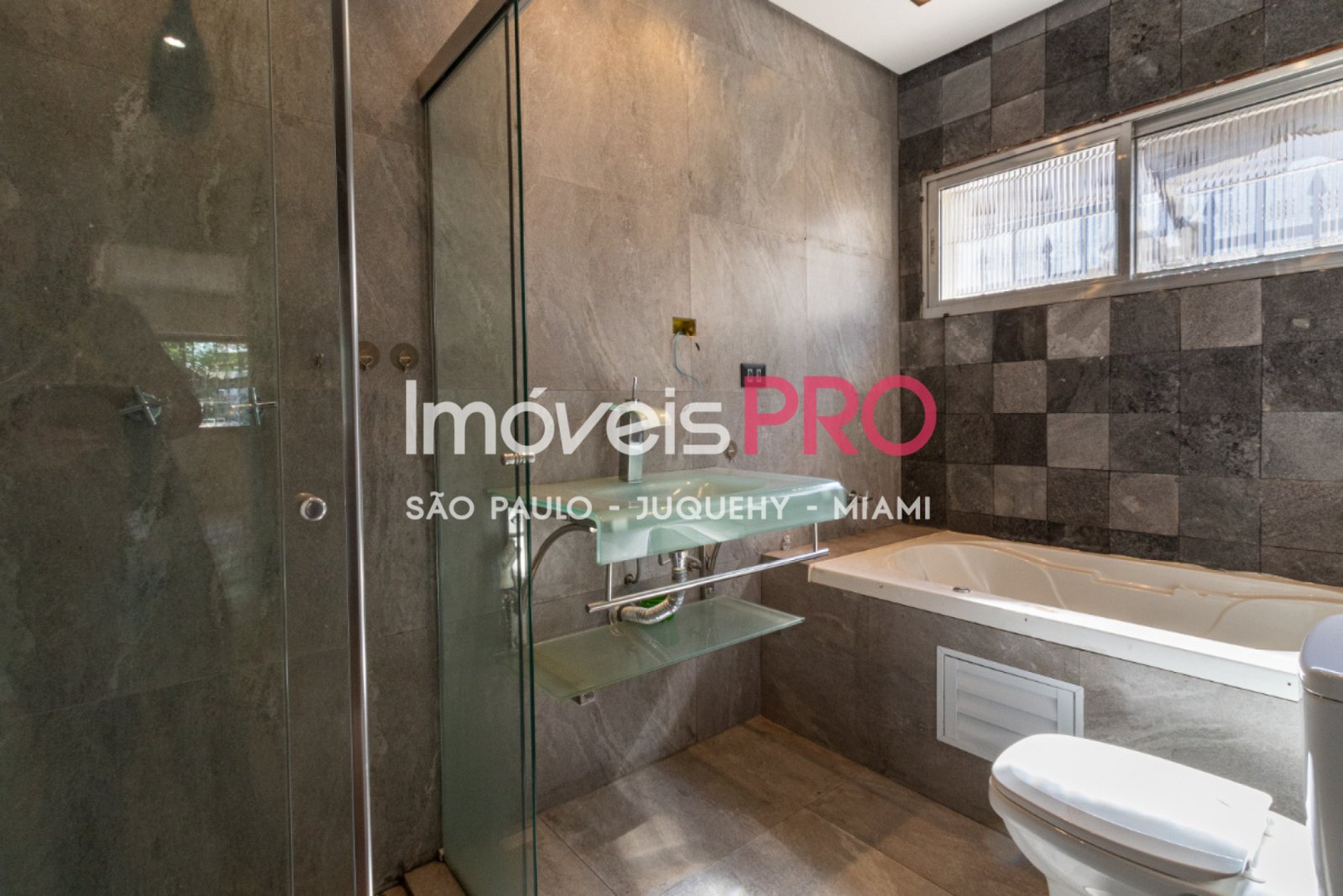 Casa de 3 quartos, 190 m², à venda em Moema — foto 4 de 42