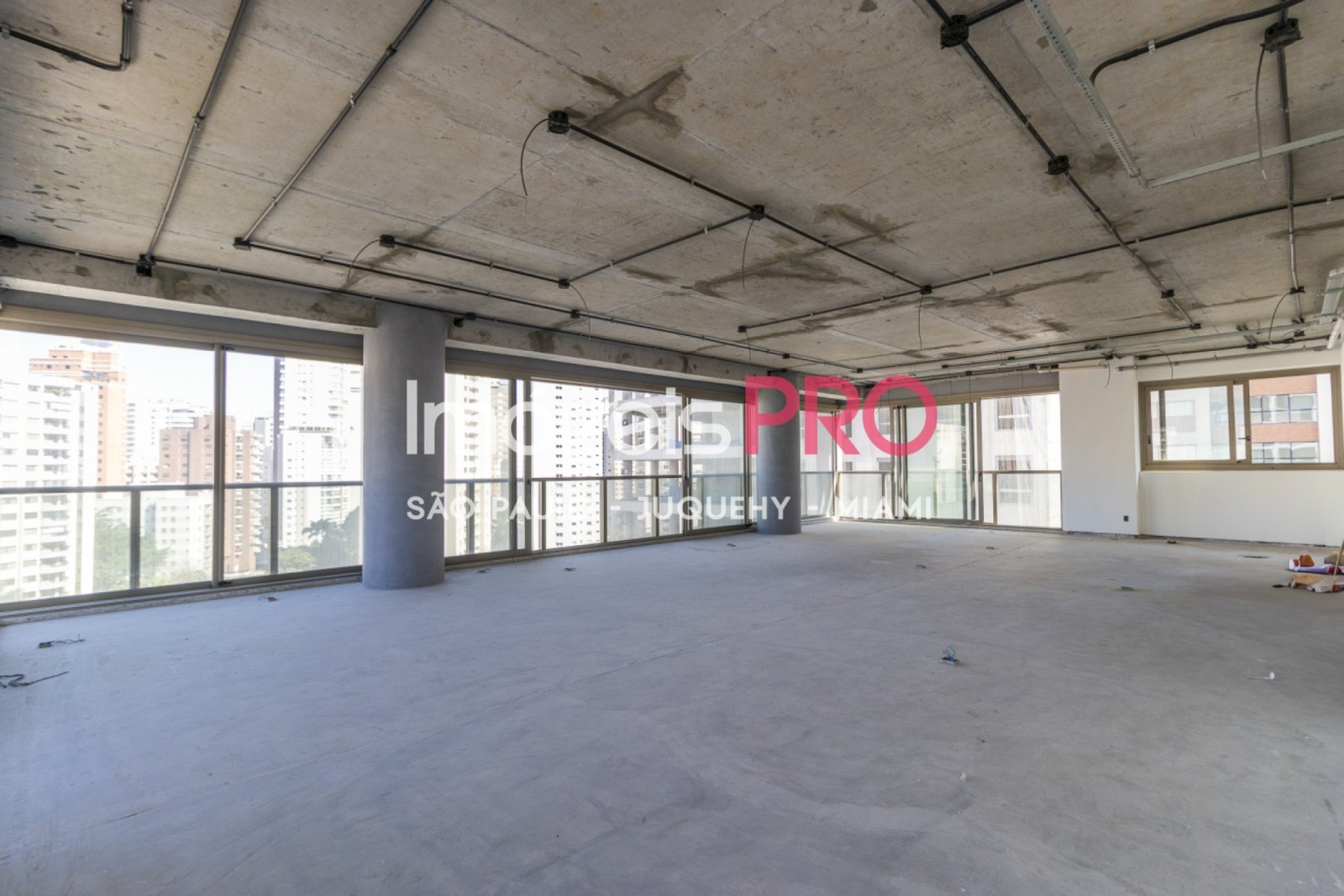 Apartamento de 3 quartos, 352 m², à venda em Vila Nova Conceição — foto 2 de 51