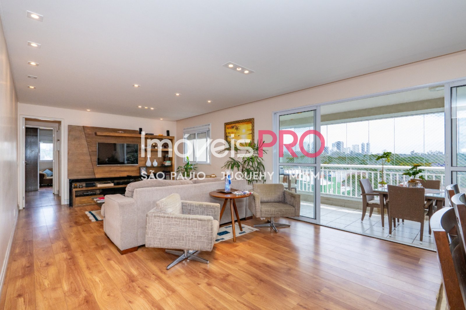 Apartamento de 3 quartos, 143 m², à venda em Chácara Santo Antônio Zona Sul, R$ 2,05 mi — foto 1 de 47