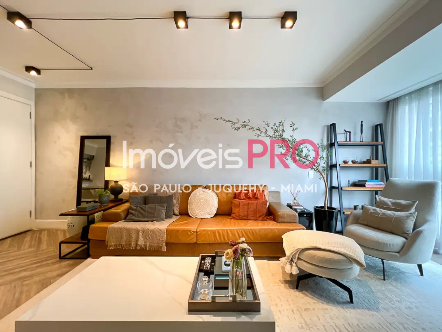 Apartamento de 3 quartos, 97 m², à venda em Vila Nova Conceição, R$ 2,5 mi — foto 2 de 15
