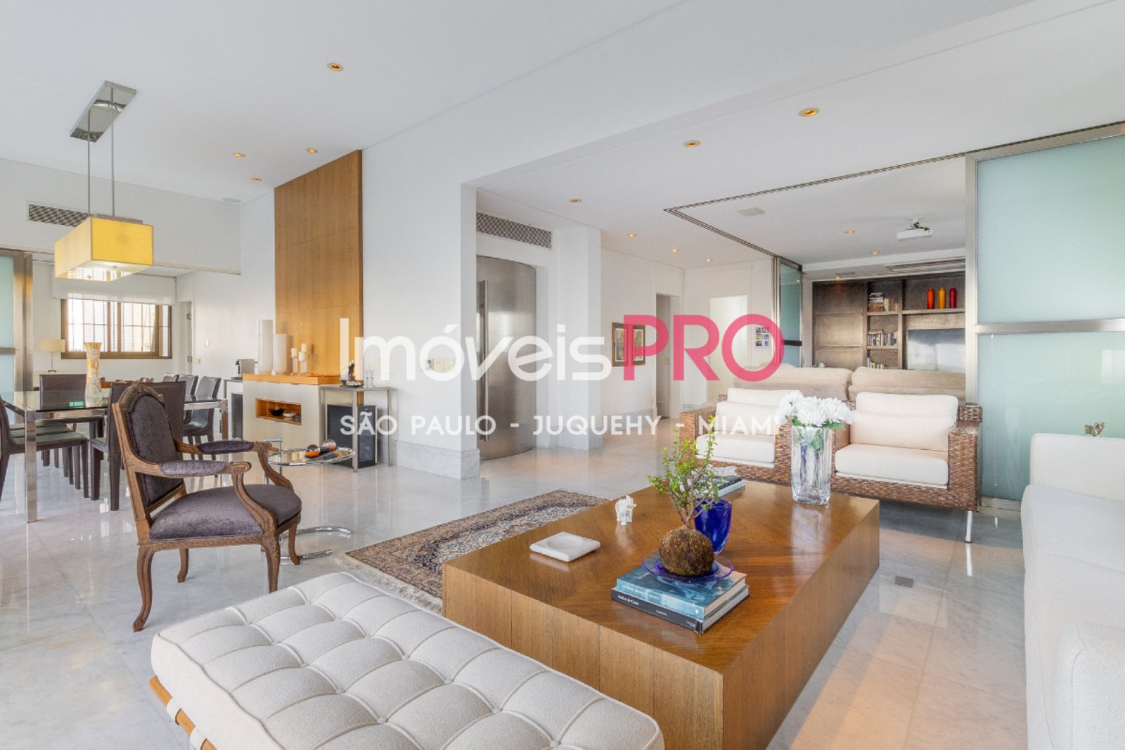 Apartamento de 4 quartos, 493 m², à venda em Santa Cecília — foto 1 de 50