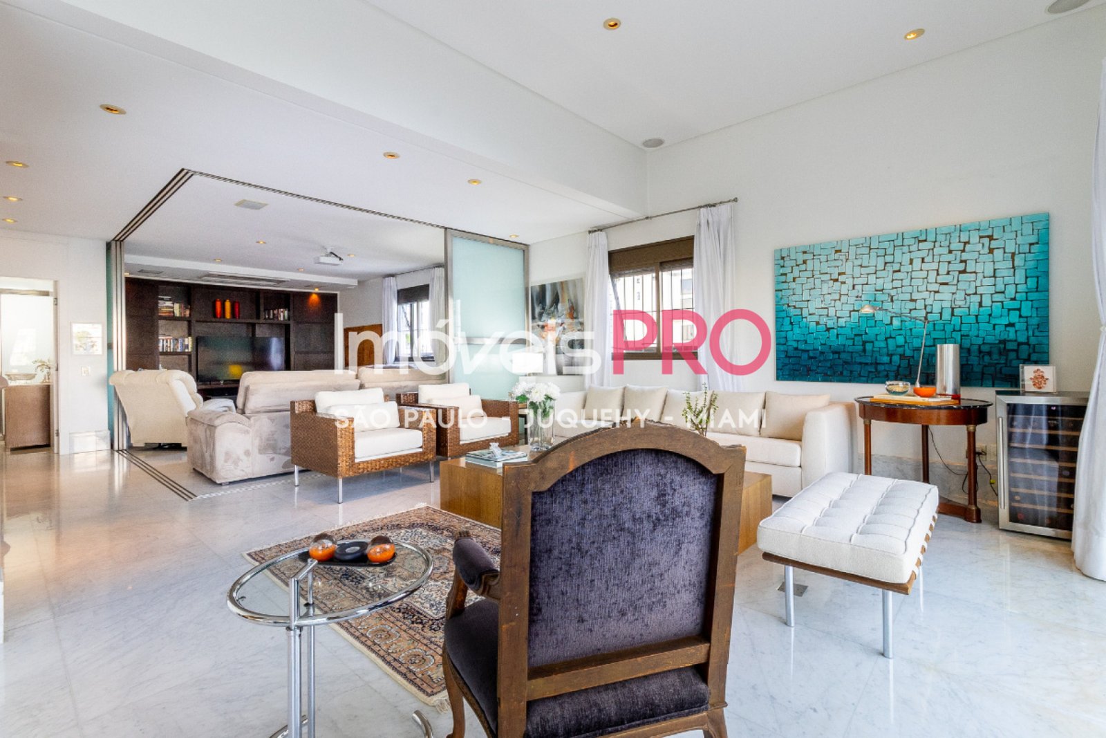 Apartamento de 4 quartos, 493 m², à venda em Santa Cecília — foto 2 de 50