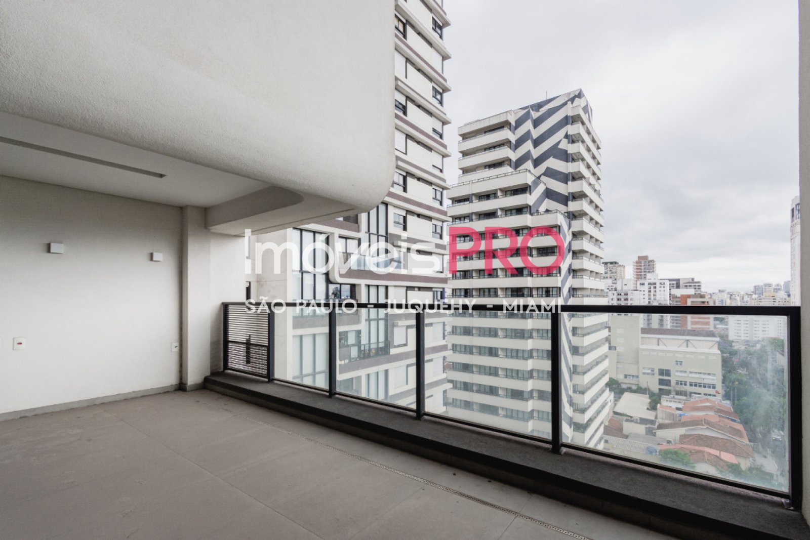 Apartamento de 3 quartos, 115 m², à venda em Vila Olímpia, R$ 2,5 mi — foto 2 de 47