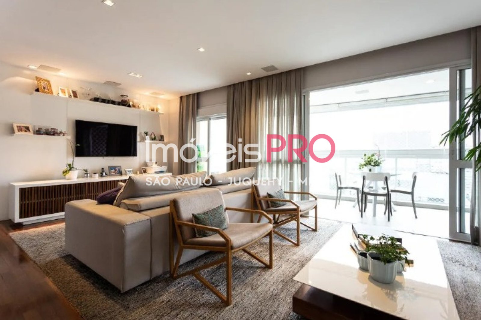 Apartamento de 3 quartos, 125 m², à venda em Vila Olímpia, R$ 3,2 mi — foto 1 de 27