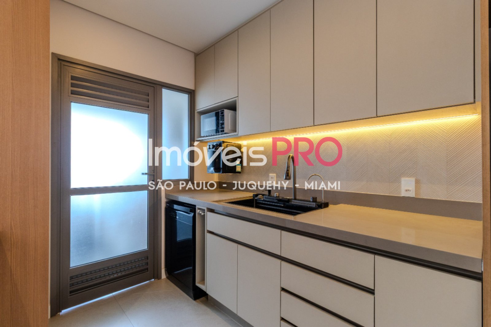 Apartamento de 3 quartos, 131 m², à venda em Vila Gumercindo — foto 12 de 45