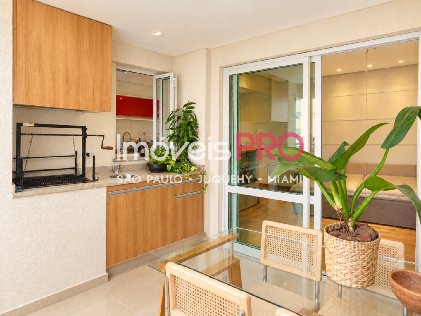 Apartamento de 2 quartos, 67 m², à venda em Indianópolis — foto 3 de 35