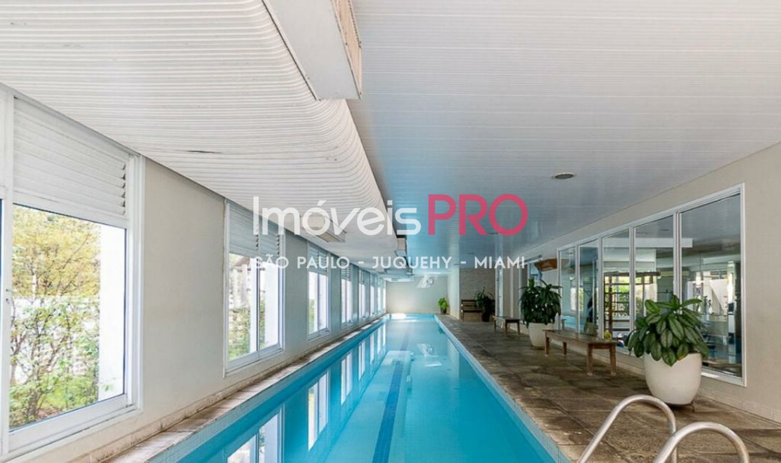 Apartamento de 4 quartos, 250 m², à venda em Moema Índios — foto 1 de 11