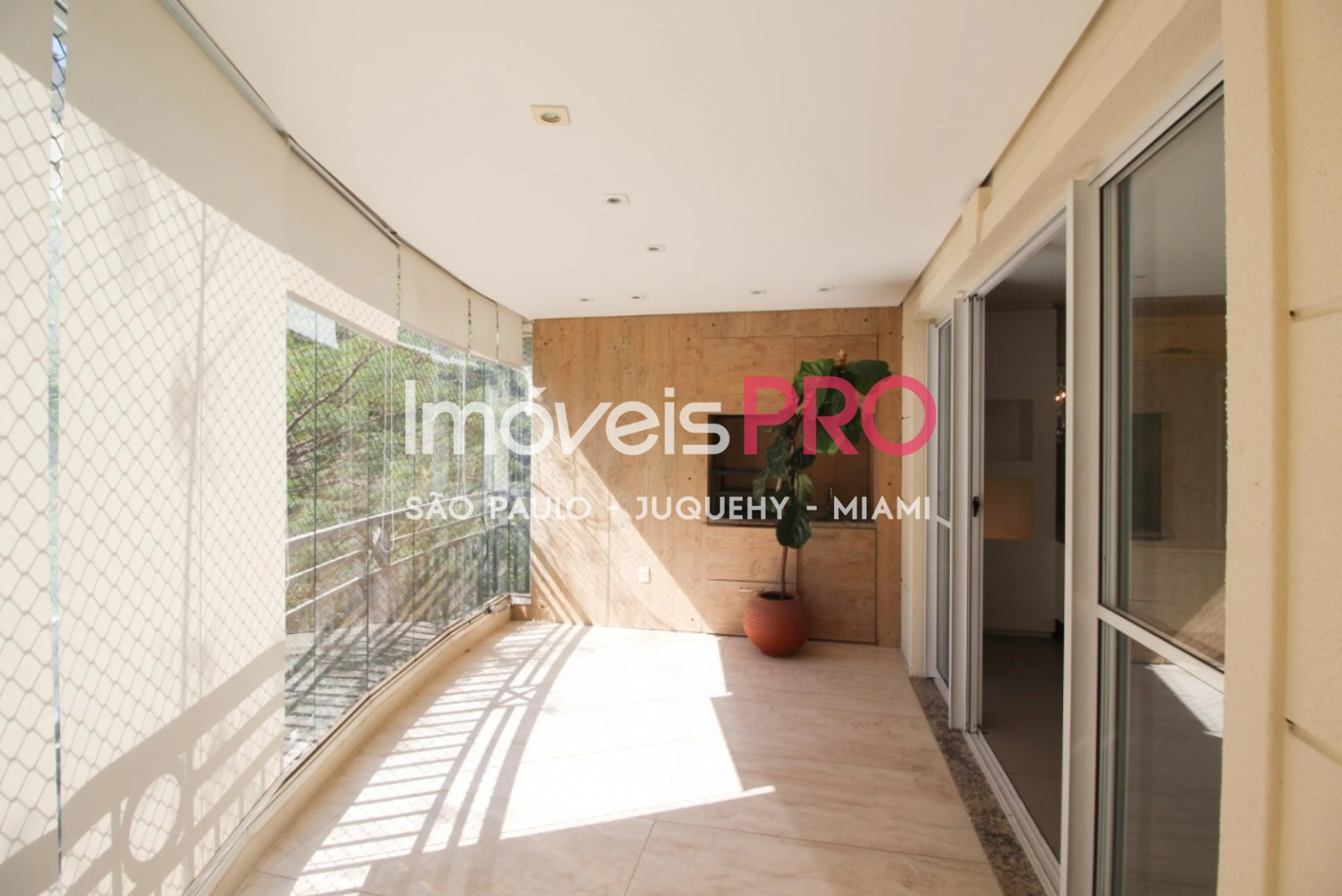 Apartamento de 3 quartos, 127 m², à venda em Moema, R$ 3,2 mi — foto 2 de 47