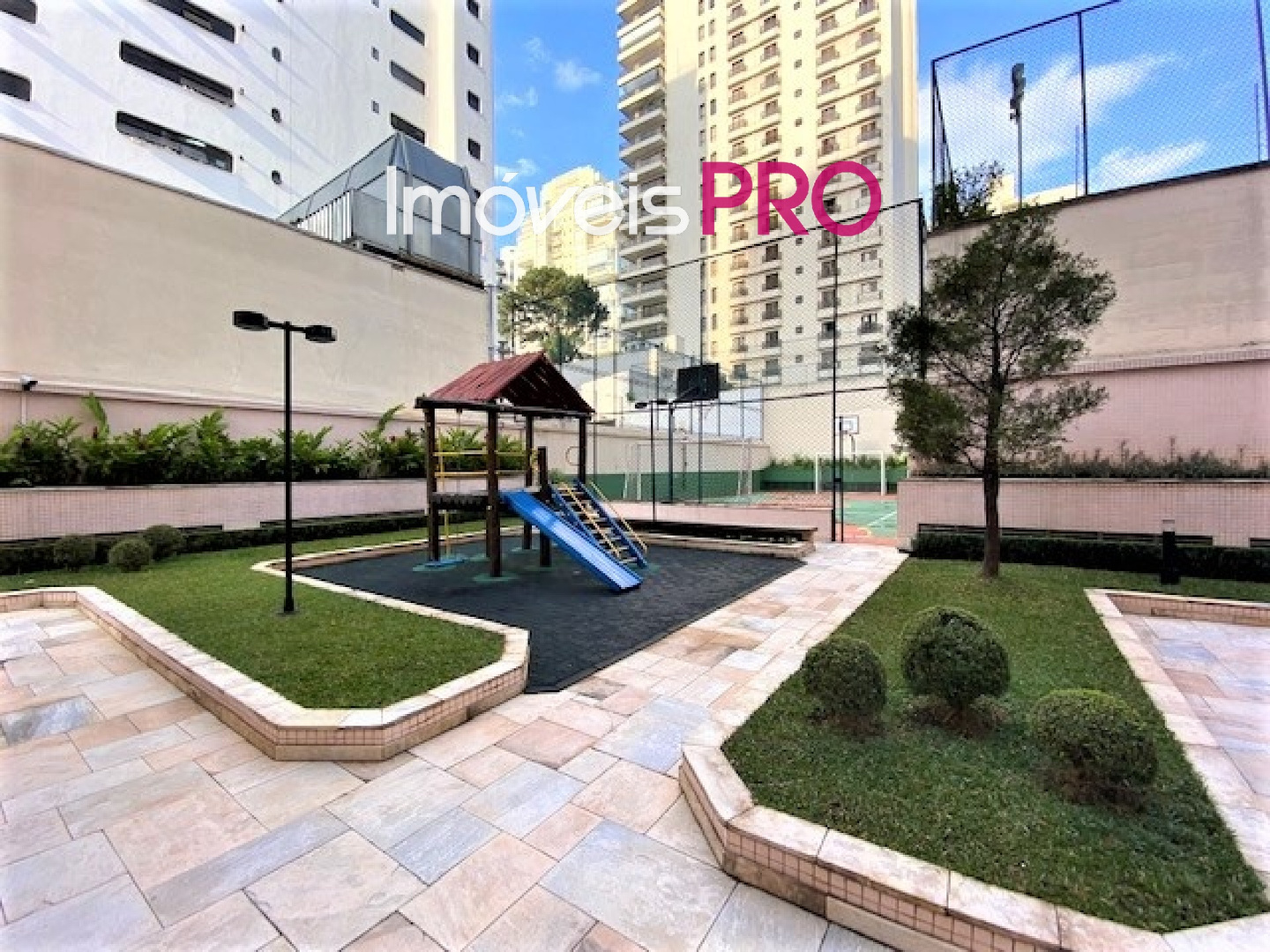 Apartamento de 3 quartos, 150 m², à venda em Moema, R$ 1,69 mi — foto 3 de 7