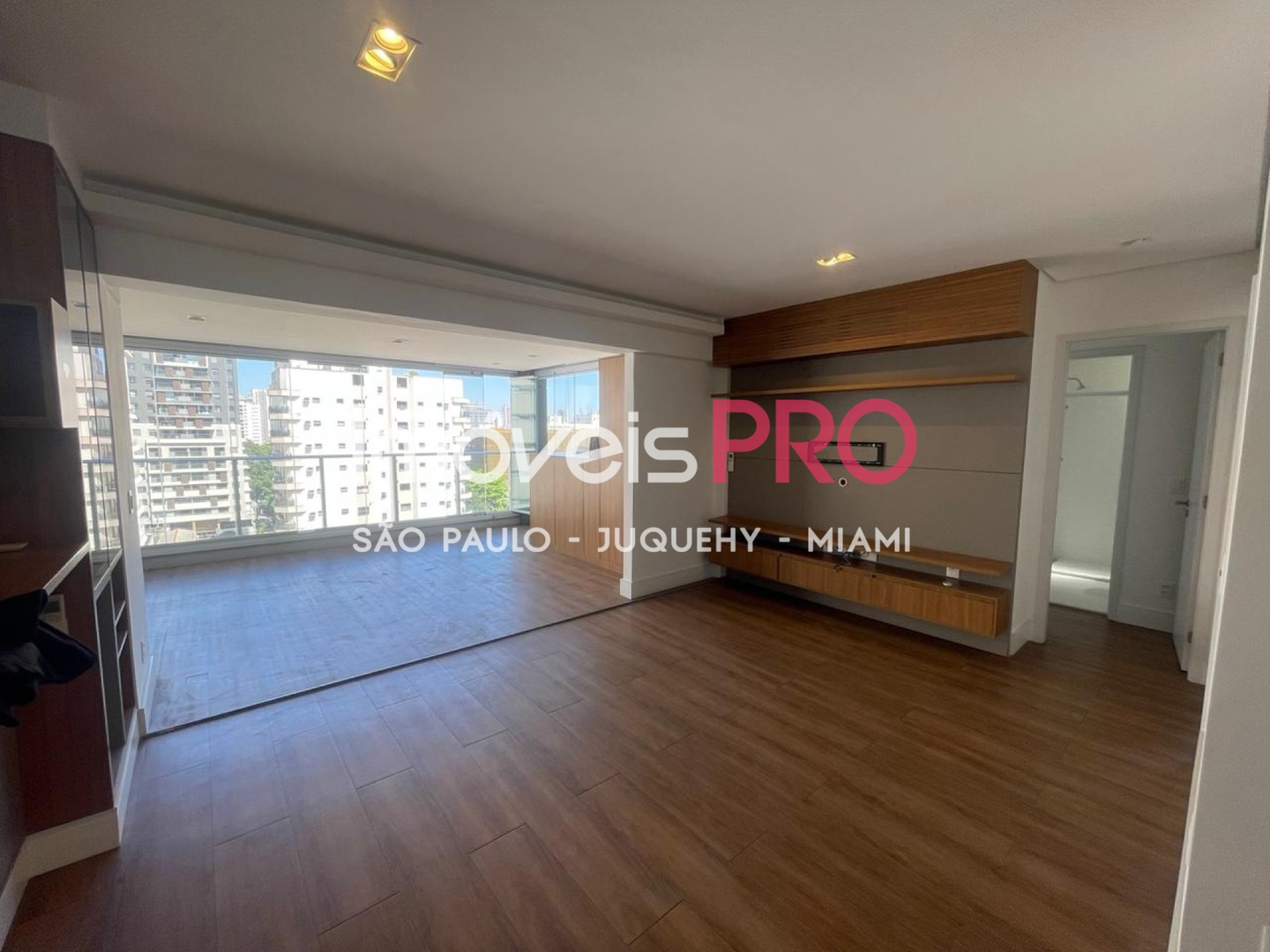 Apartamento de 2 quartos, 97 m², para alugar em Moema Índios — foto 8 de 42