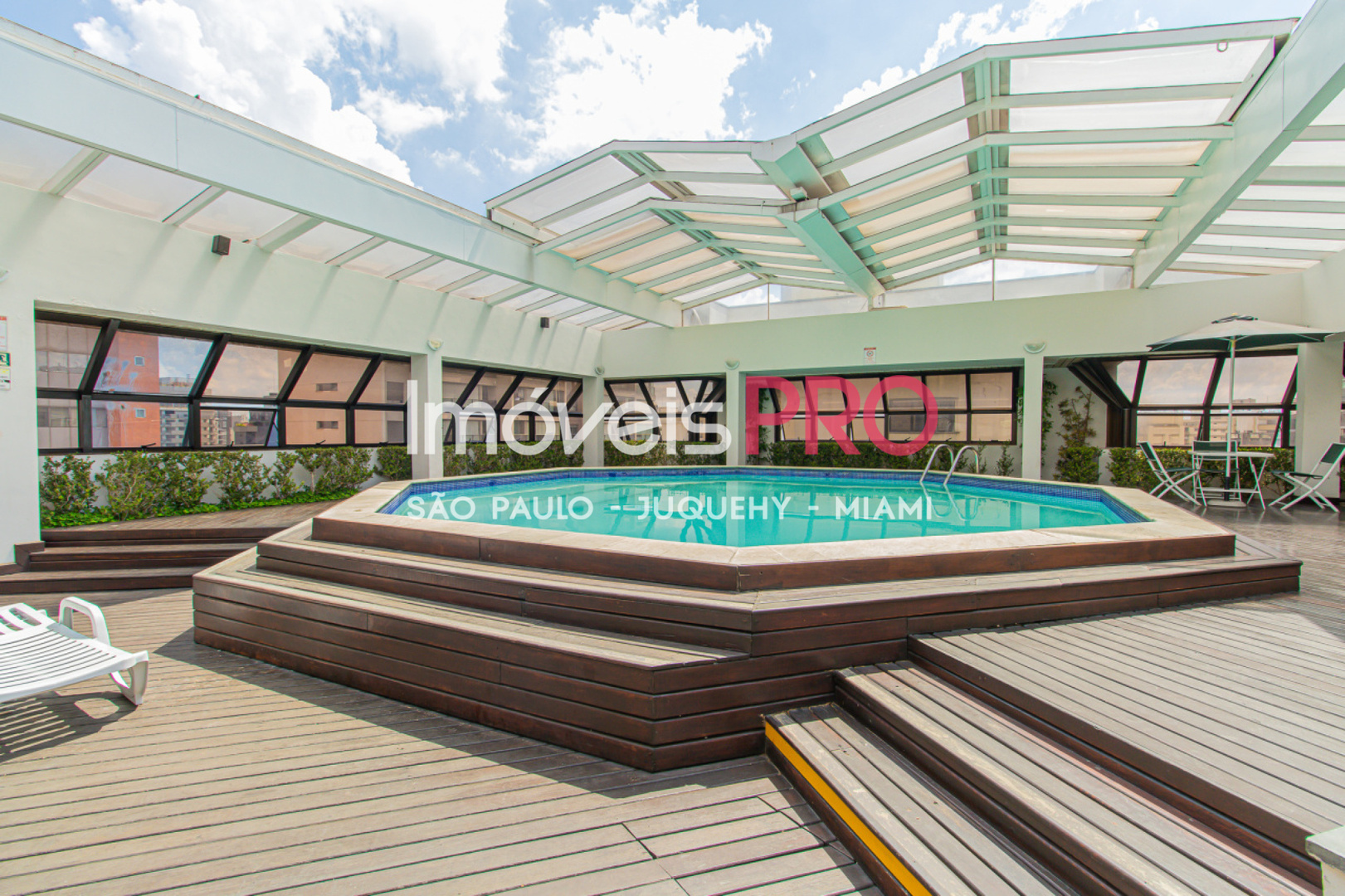 Apartamento de 1 quarto, 24 m², à venda em Moema, R$ 795 mil — foto 1 de 14