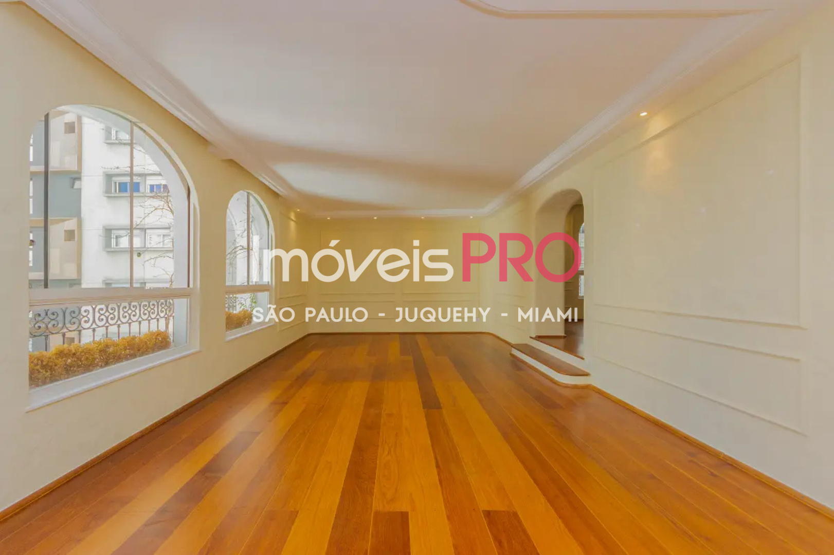 Apartamento de 3 quartos, 279 m², para alugar em Jardim Paulista — foto 1 de 34