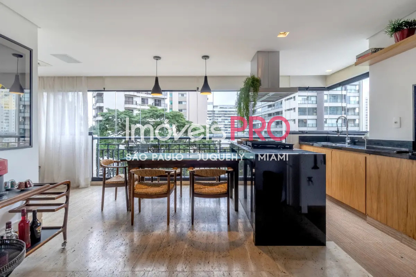Apartamento de 4 quartos, 290 m², à venda em Campo Belo, R$ 6,1 mi — foto 1 de 26