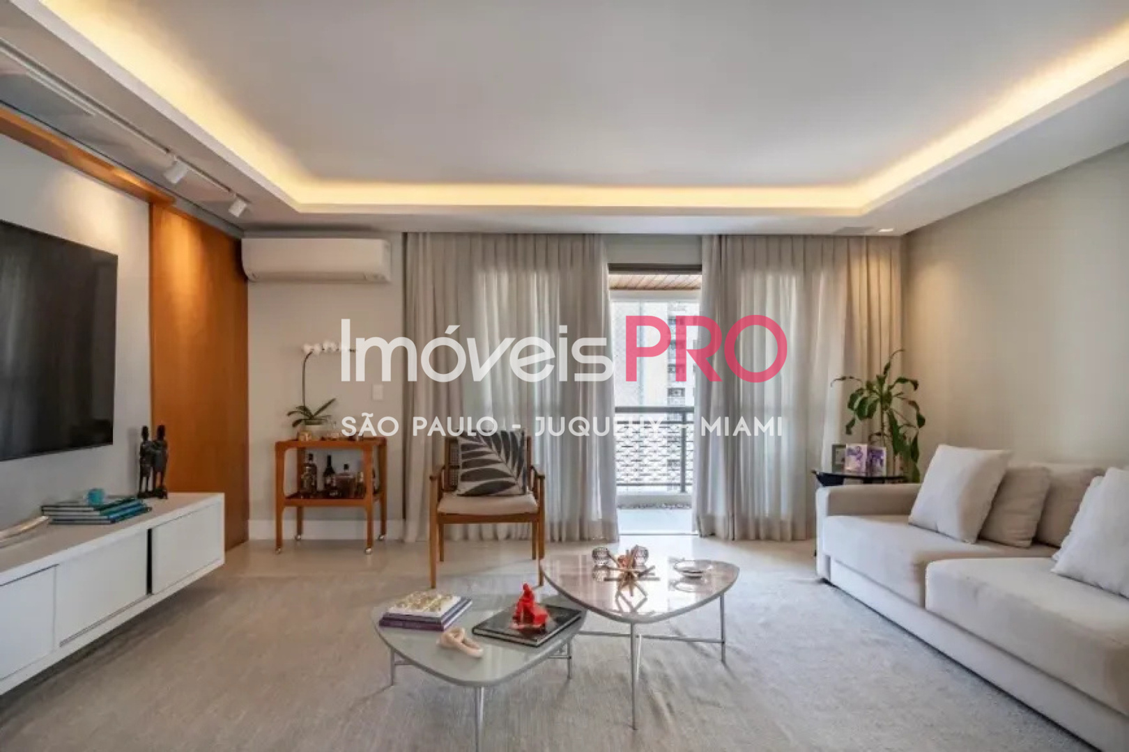 Apartamento de 3 quartos, 160 m², à venda em Vila Uberabinha — foto 1 de 28
