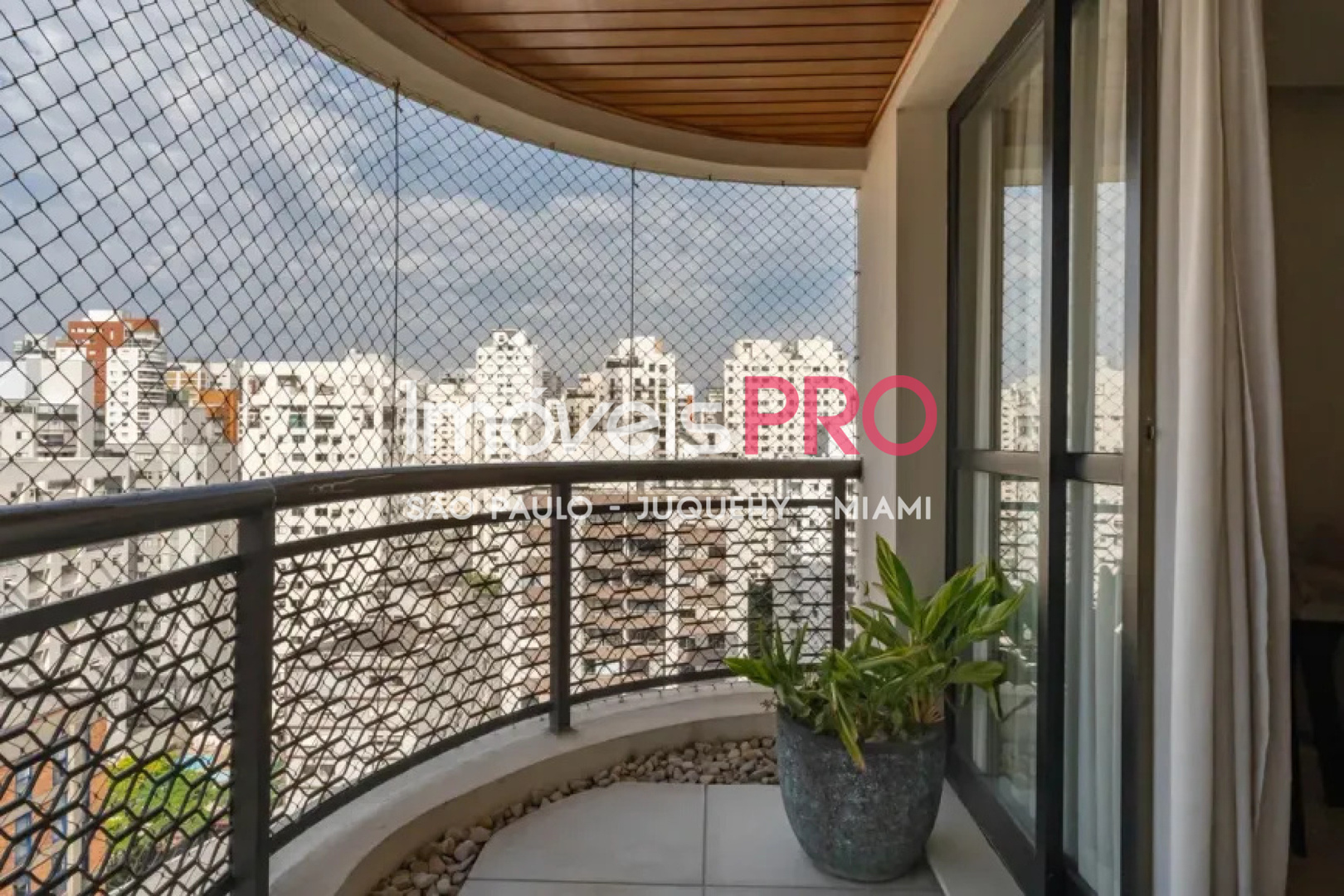 Apartamento de 3 quartos, 160 m², à venda em Vila Uberabinha — foto 4 de 28