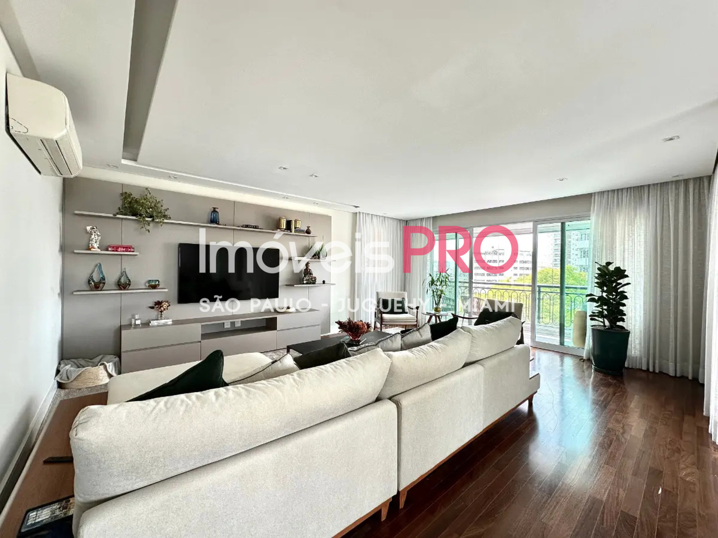 Apartamento de 4 quartos, 210 m², à venda em Aclimação, R$ 3,1 mi — foto 2 de 36