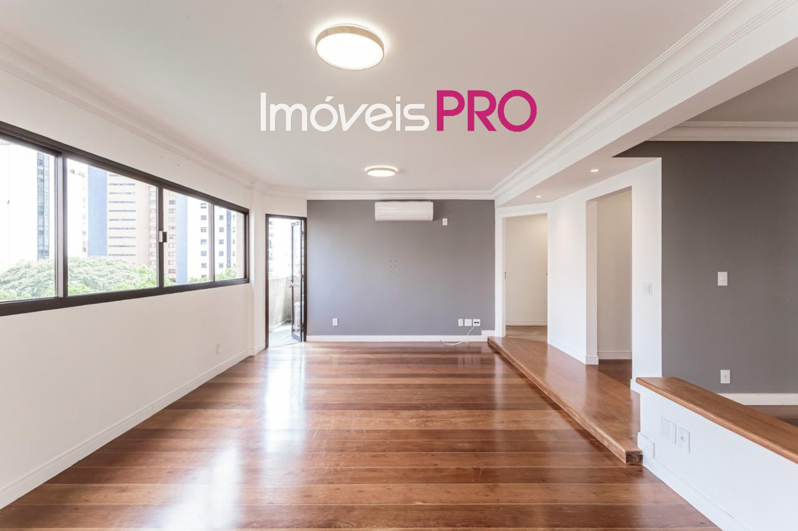 Apartamento de 4 quartos, 175 m², à venda em Moema, R$ 2 mi — foto 1 de 41