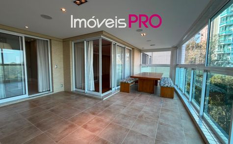 Apartamento de 4 quartos para alugar em Panamby, 209 m² — Ref. IP42167