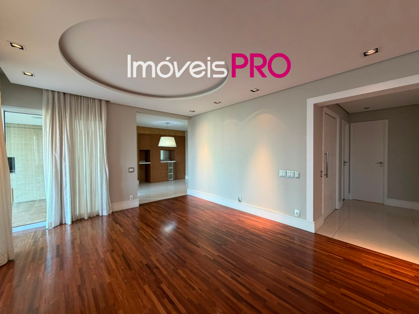 Apartamento de 4 quartos, 209 m², para alugar em Panamby — foto 4 de 43