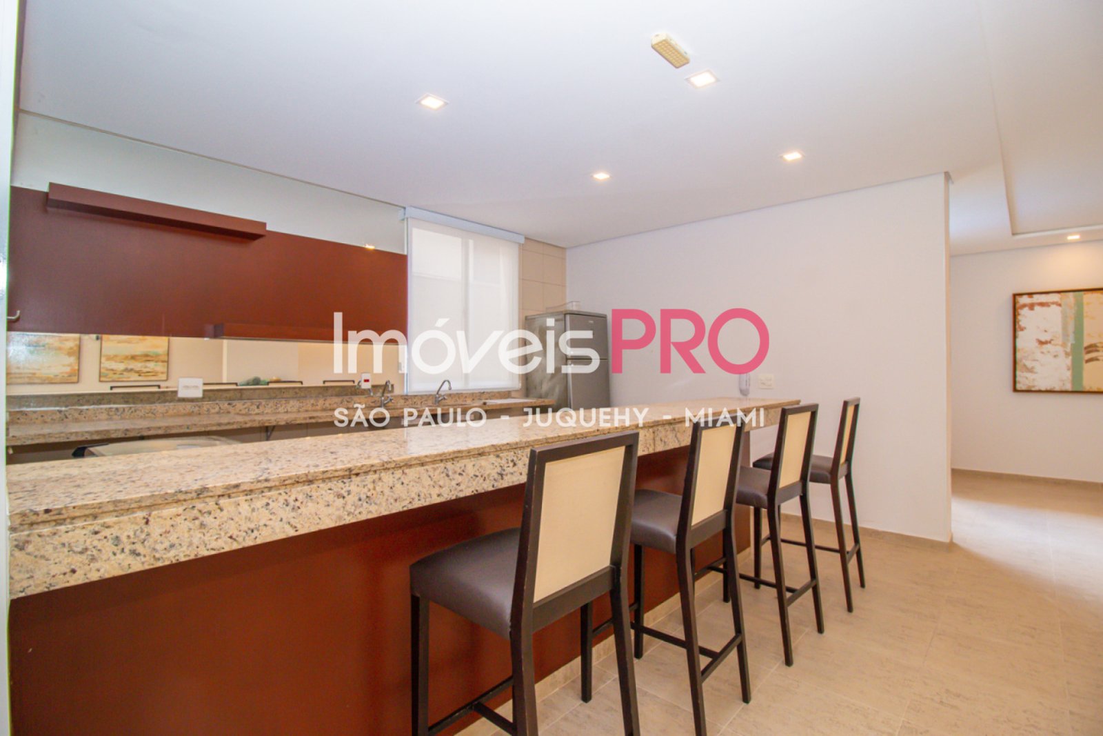 Foto :: https://assets.imoveispro.com.br/thumb/IP4749/apartamento-aluguel-moema_IP4749_35_1920x1080.jpg?