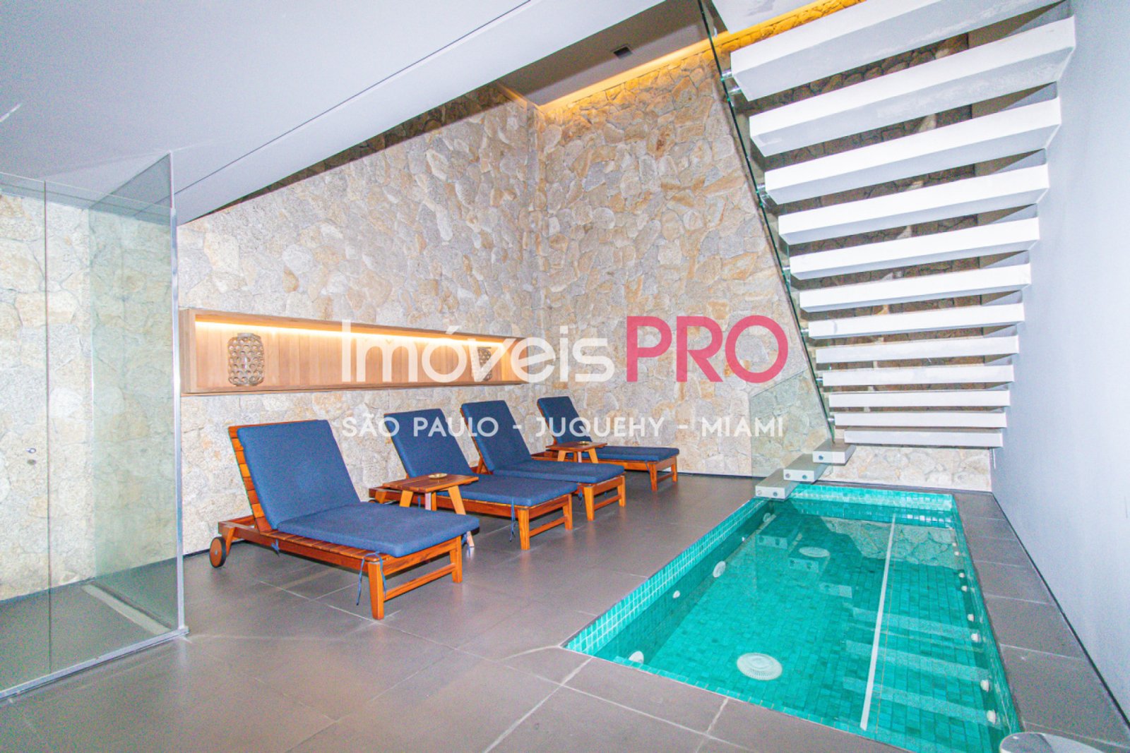 Foto :: https://assets.imoveispro.com.br/thumb/IP5199/apartamento-venda-moema_IP5199_11_1920x1080.jpg?