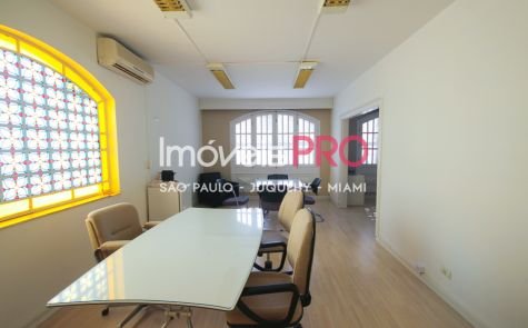 Casa Térrea em Vila Nova Conceição — foto 1 (Ref. IP6264)